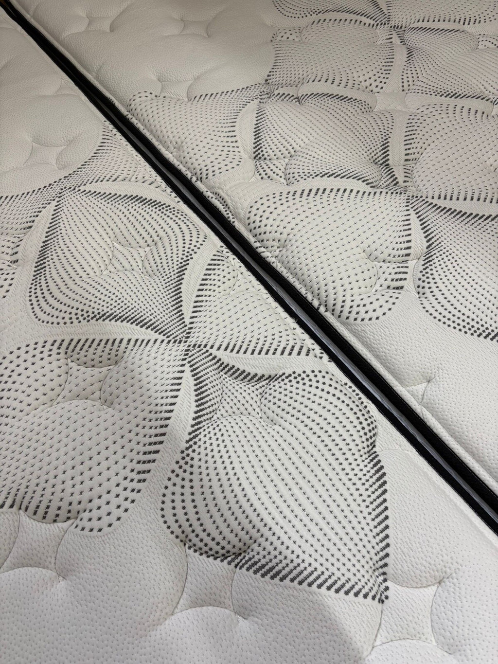 IGEL 3000i Nanotech 6FT SuperKing Plushtop Zip & Link Mattress - RRP £2399