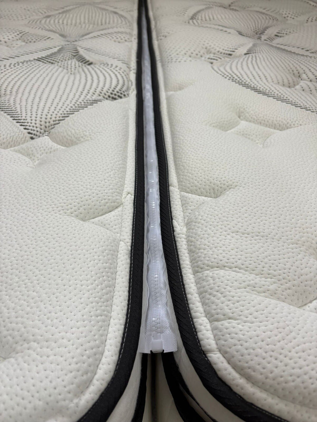 IGEL 5000i Nanotech 6FT SuperKing Plushtop Zip & Link Mattress - RRP £2799