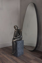 Bronze Resin Thinking Lady Sitting Sculpture