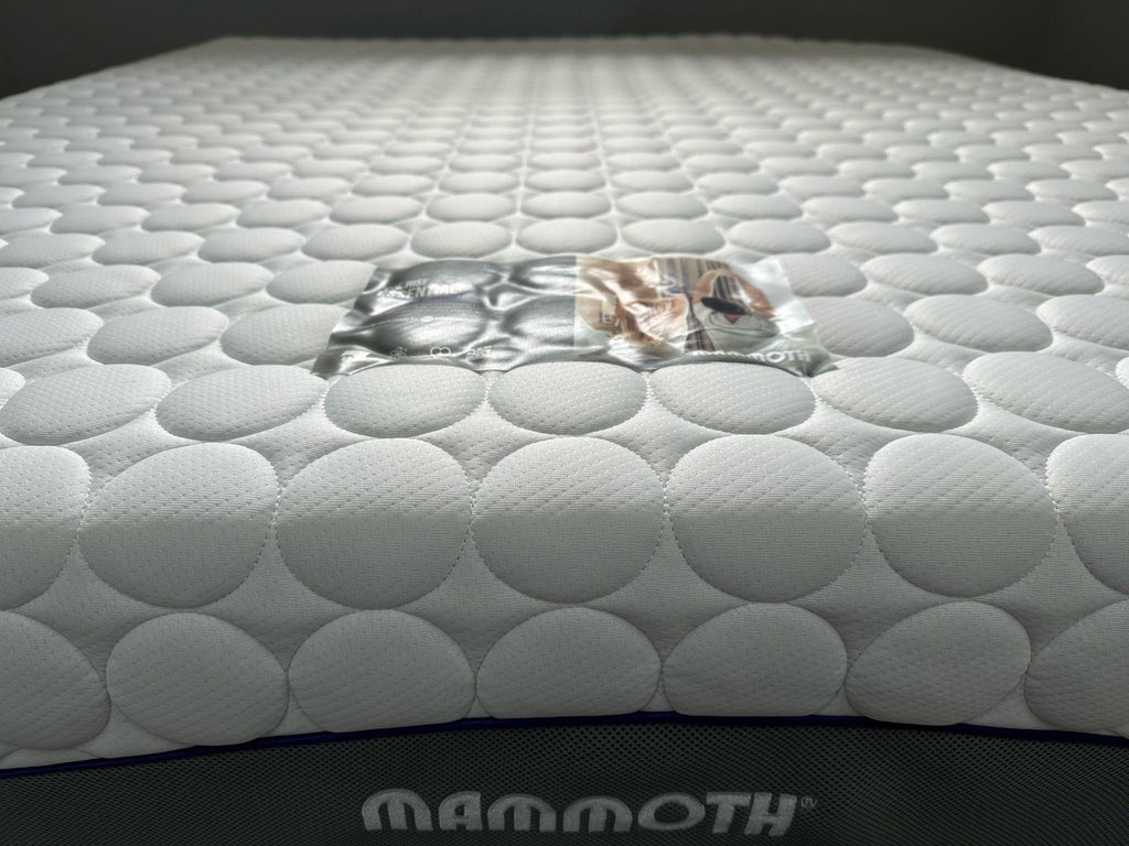 Mammoth Rise Essential Pocket 1000 6ft Superking Mattress RRP £1199 B - Home Furniture Interiors