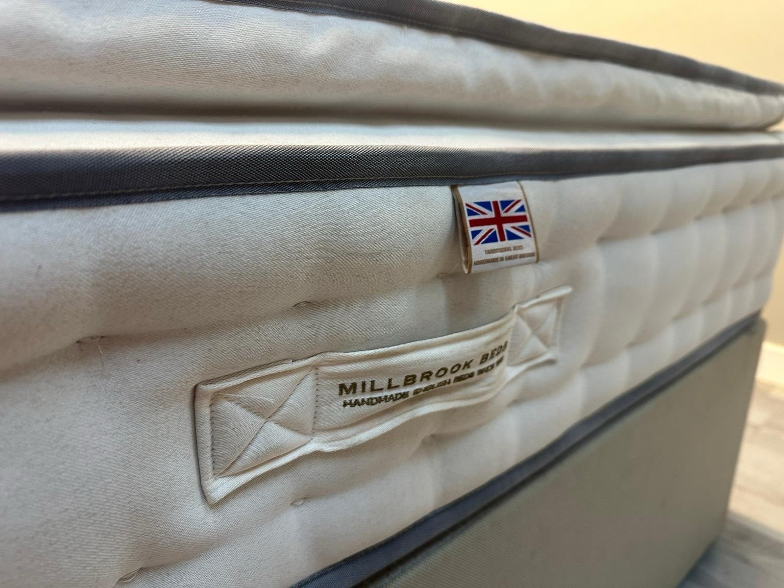 Millbrook Wool Luxury 1000 Pocket Pillow Top Mattress 4FT 6 Double RRP £1099