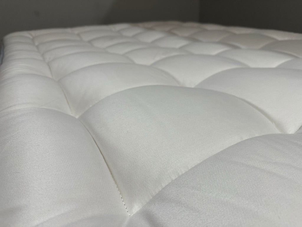 Millbrook Smooth Tech 5000 Pocket Pillow Top Mattress 5FT Kingsize RRP £1769