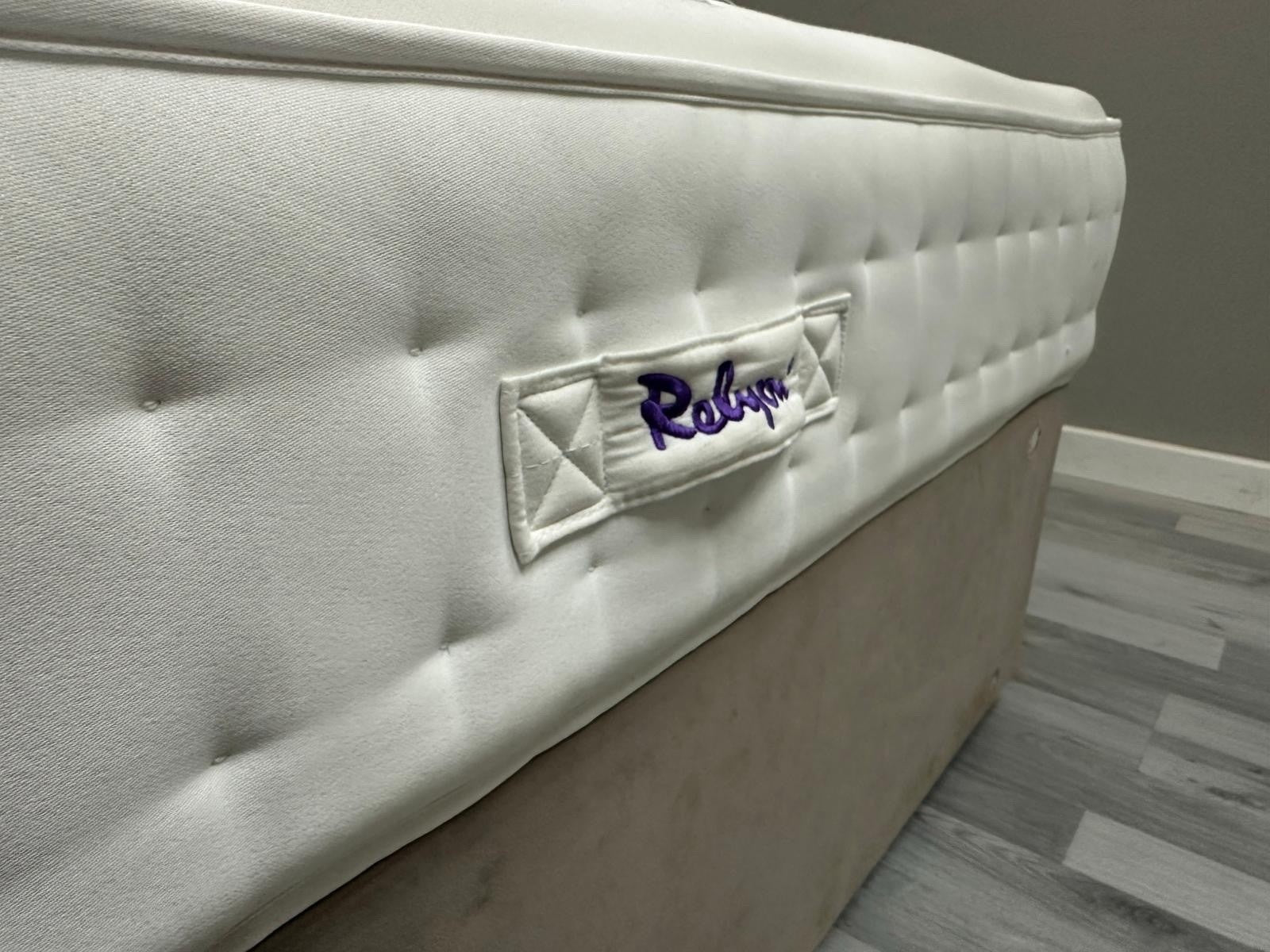 Relyon Rufford Memory Pocket 1500 Mattress 5FT Kingsize RRP £899 Firm B - Home Furniture Interiors