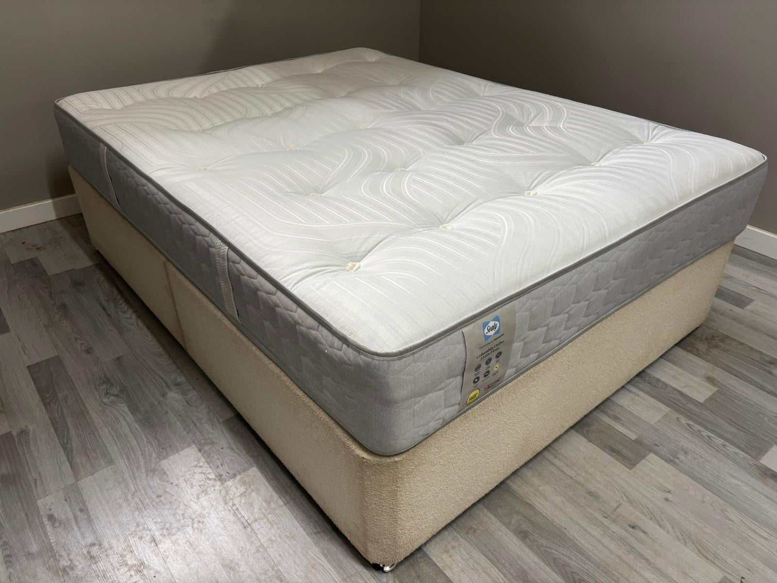 Sealy Burlington Ortho Extra Firm 6FT Superking Mattress - RRP £1699 - Home Furniture Interiors