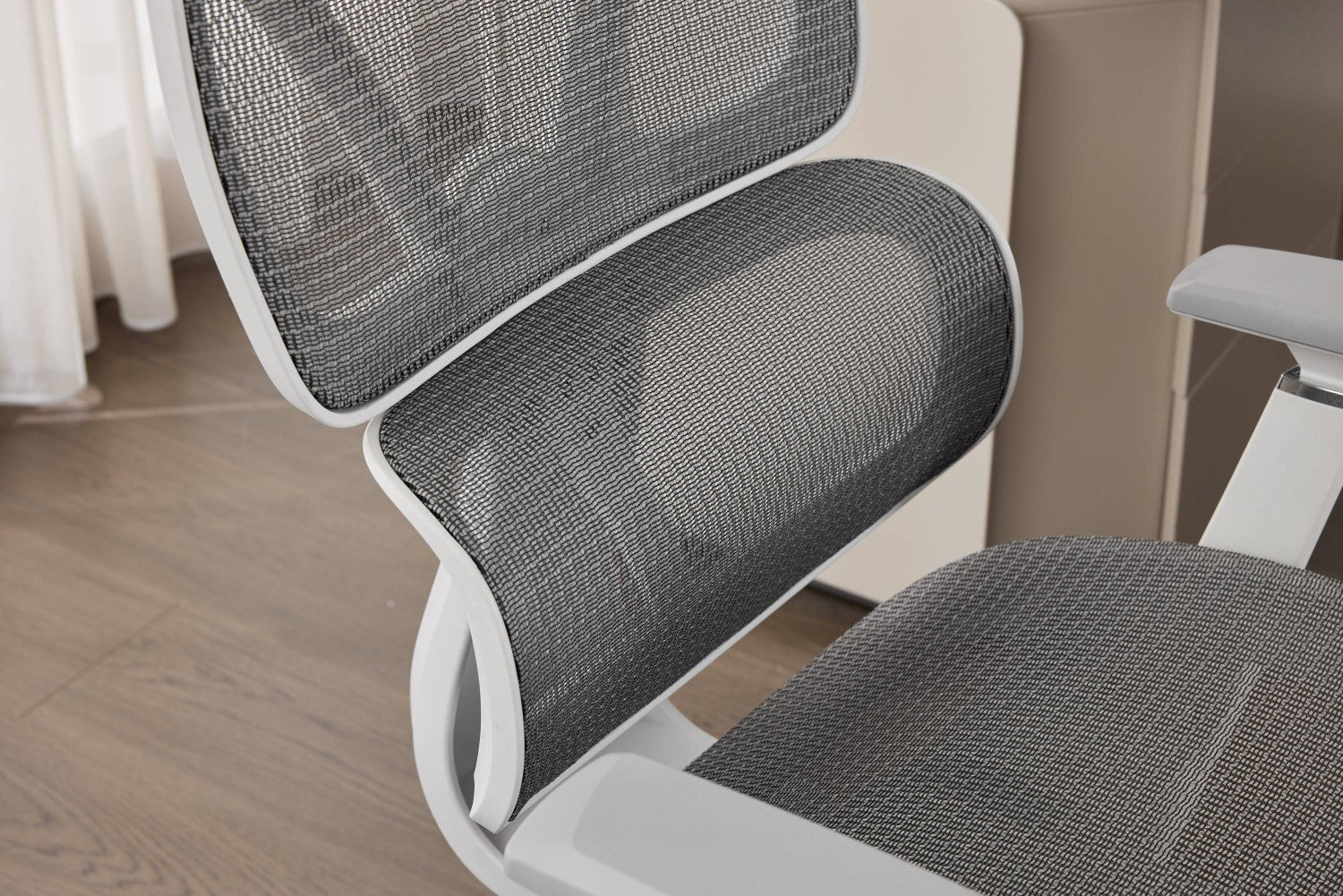 Elite Mesh Grey White Office Chair - Home Furniture Interiors