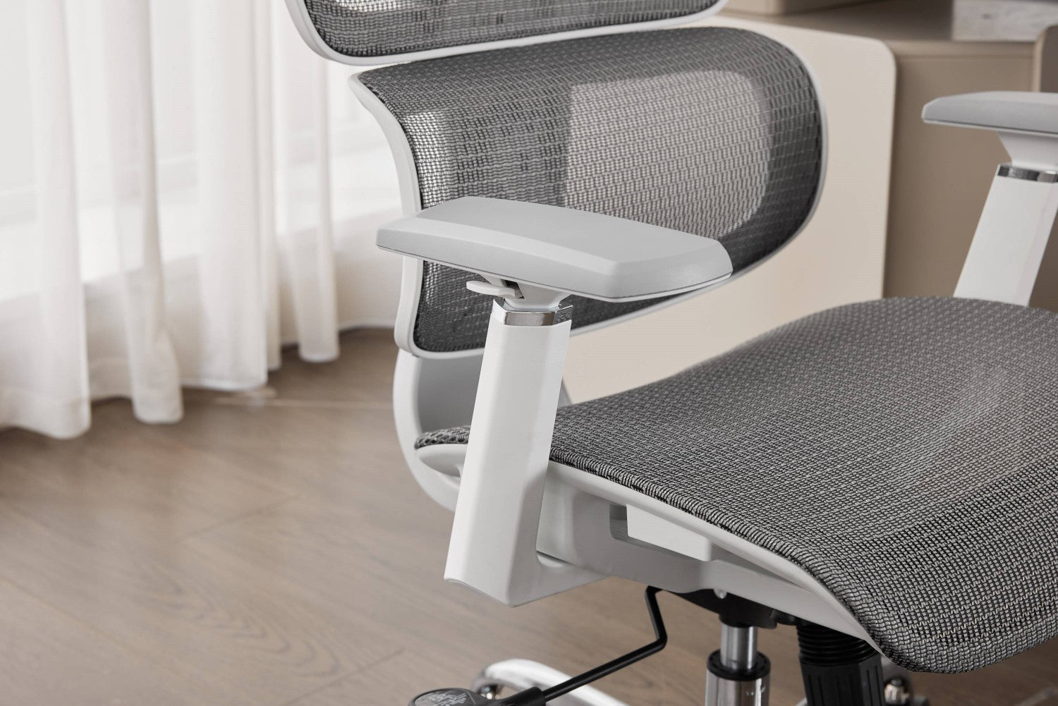 Elite Mesh Grey White Office Chair - Home Furniture Interiors