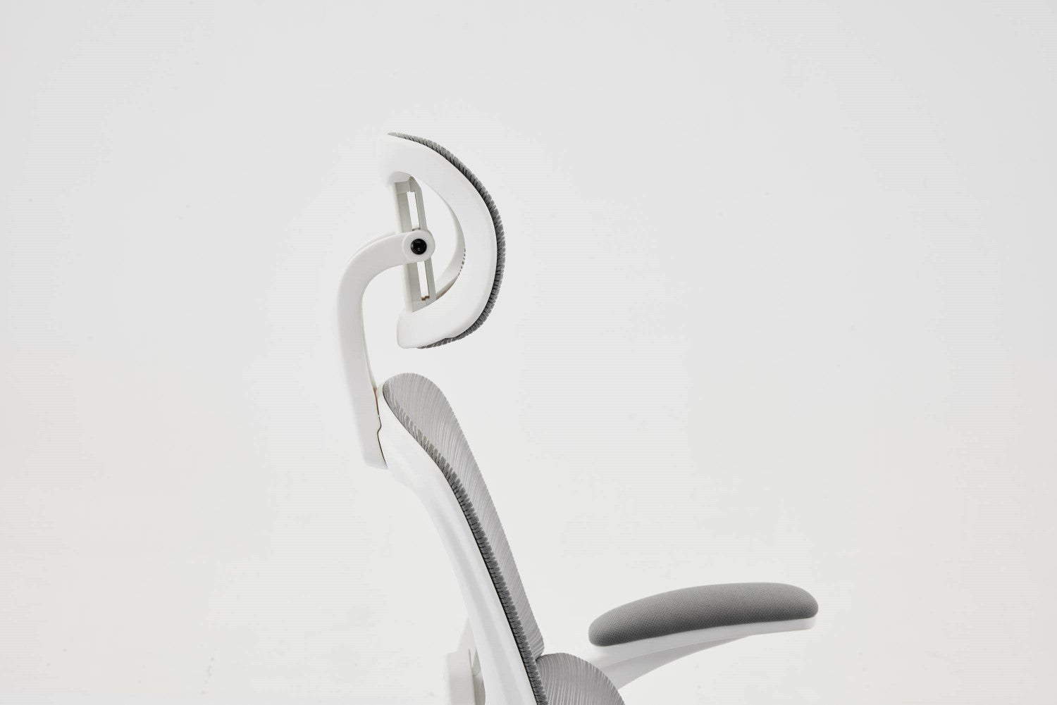 Supreme Mesh Grey White Office Chair - Home Furniture Interiors