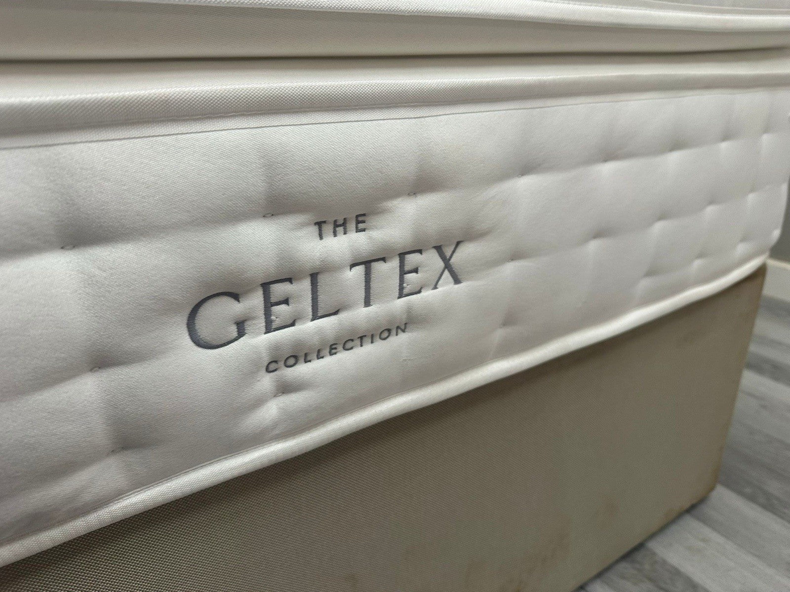 Silentnight Astral Geltex 3000 Pocket BoxTop 4ft 6 Double Mattress RRP £1499 B