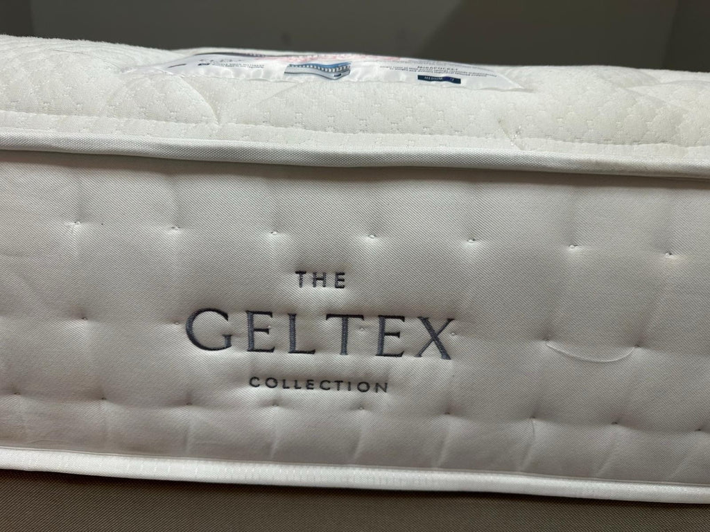 Silentnight Pastel Geltex 4FT 6 Double Mattress RRP £1299 B