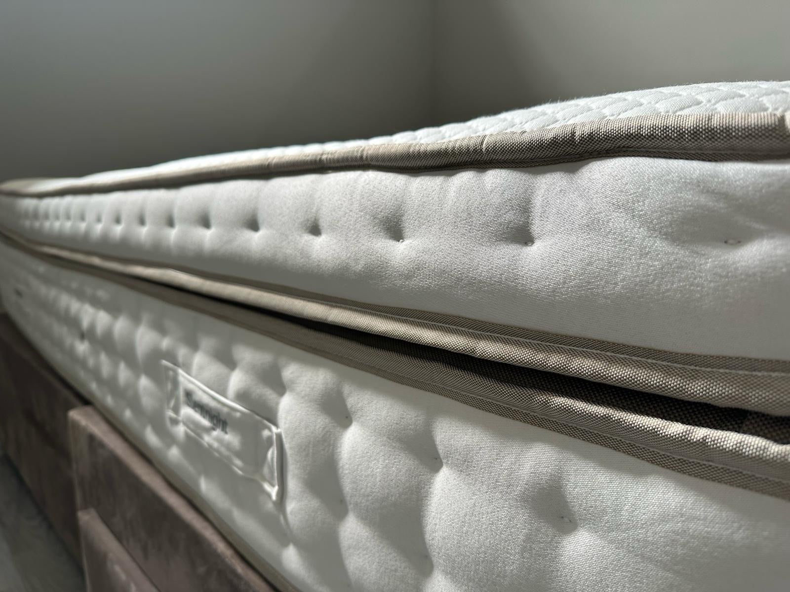 Silentnight Pocket Geltex 3000 Ultra BoxTop 4FT 6 Double Mattress - RRP £1599