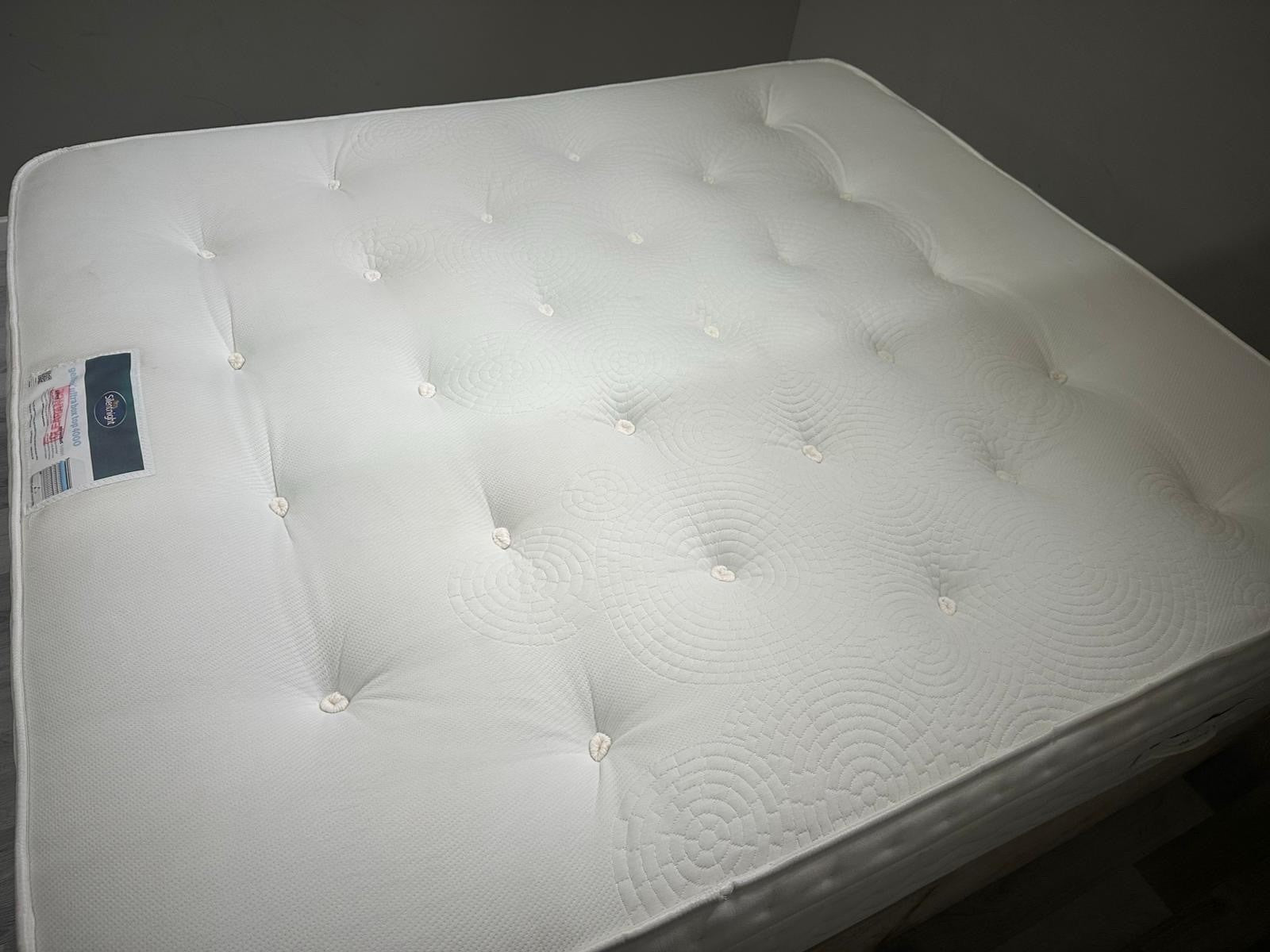 Silentnight Geltex 4000 Ultra BoxTop 5FT Kingsize Mattress RRP £1699