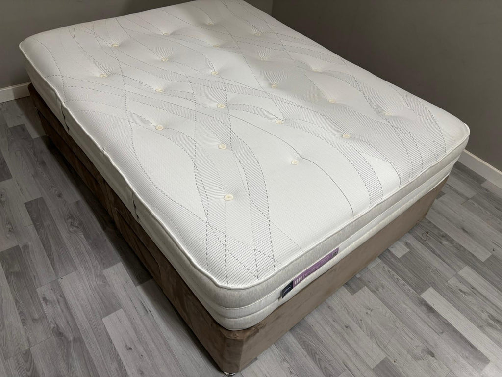 Silentnight Lift Breathe 1600 Pocket Mattress Kingsize 5FT RRP £1199 B - Home Furniture Interiors