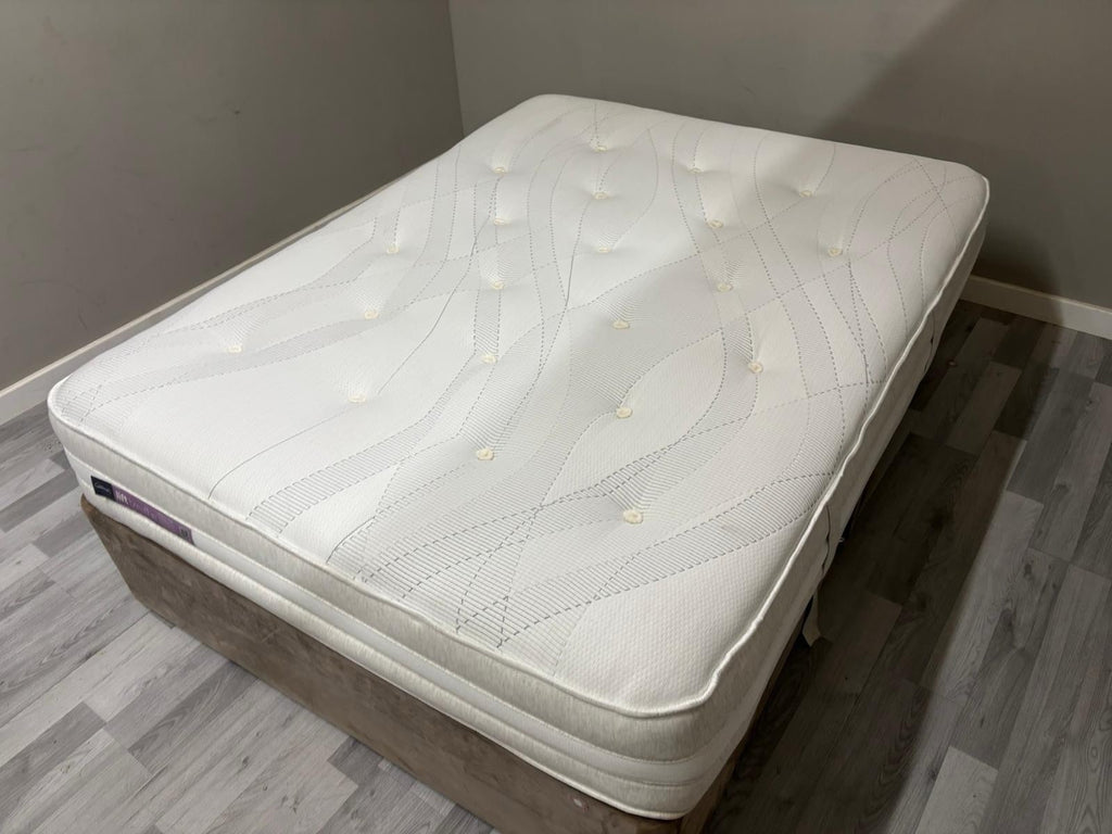 Silentnight Lift Breathe 1600 Pocket Mattress Kingsize 5FT RRP £1199 B - Home Furniture Interiors