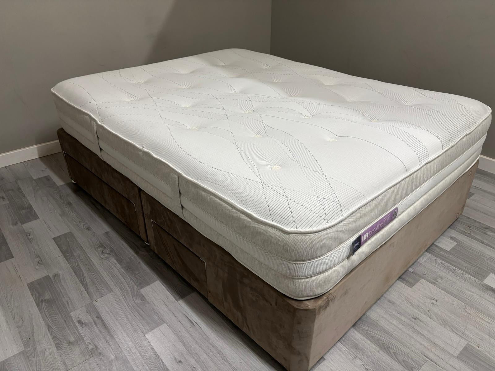 Silentnight Lift Breathe 1600 Pocket Mattress Kingsize 5FT RRP £1199 B - Home Furniture Interiors