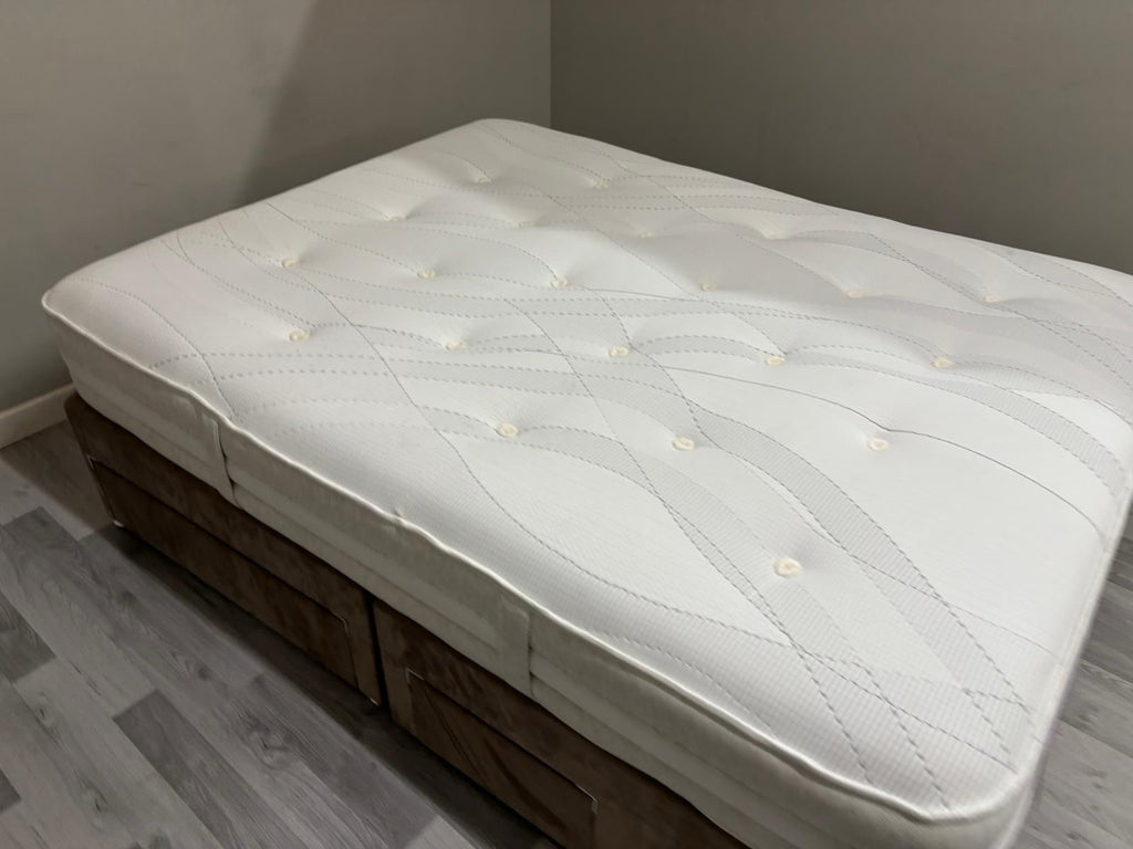 Silentnight Lift Breathe 1600 Pocket Mattress Kingsize 5FT RRP £1199 B - Home Furniture Interiors