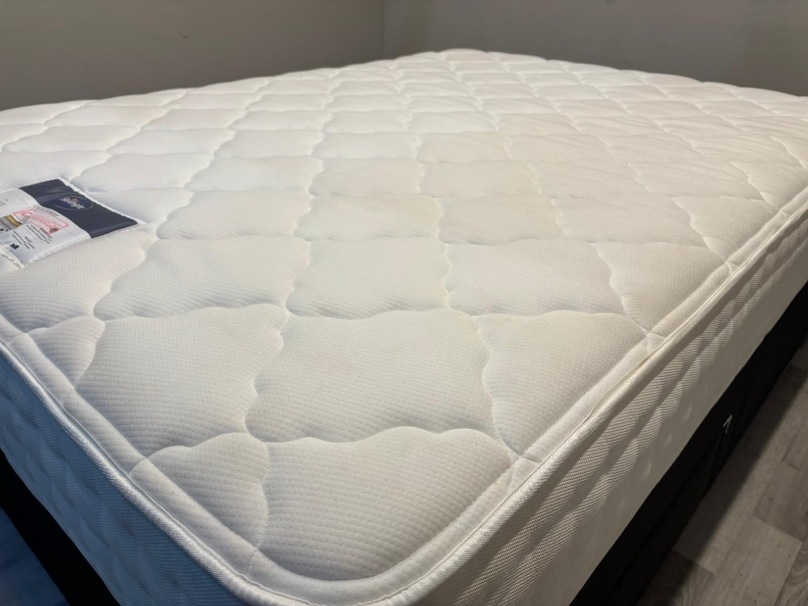 Silentnight Memory Castiel Mattress 5FT Kingsize 800 Pocket RRP £599 - Home Furniture Interiors