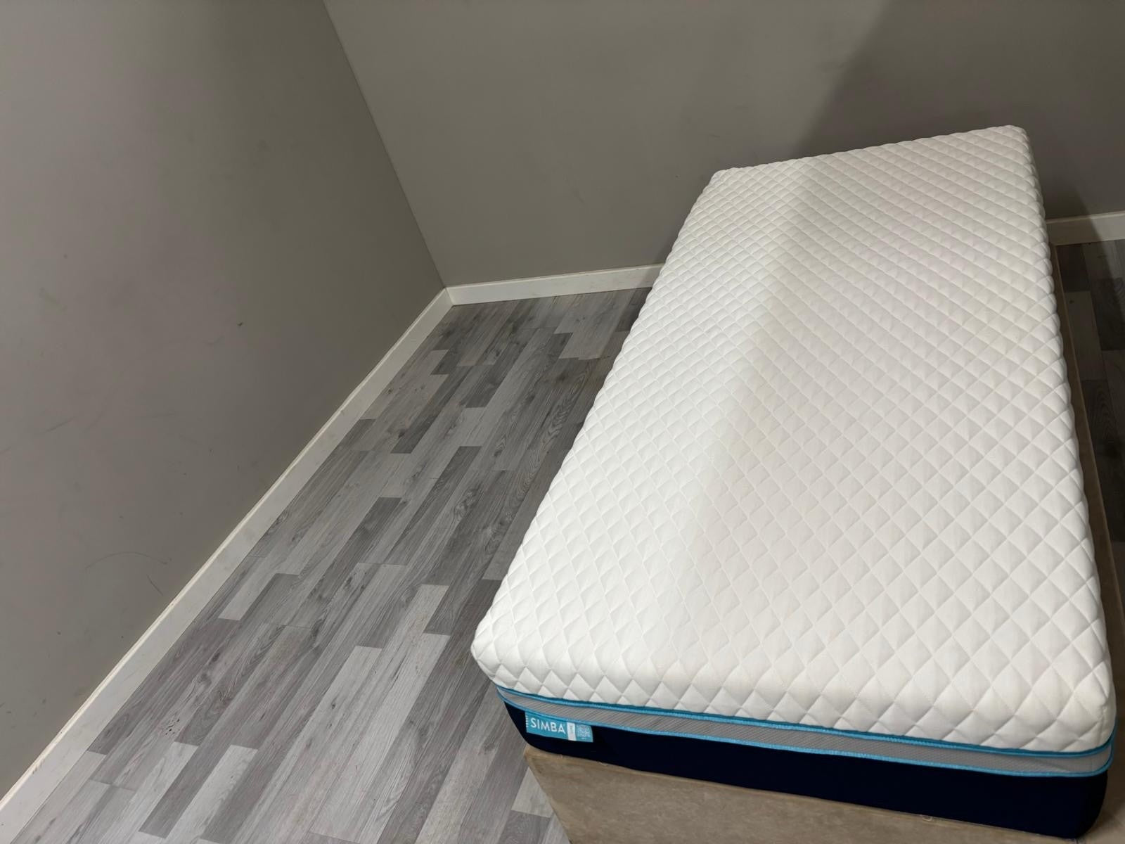 Simba Luxe Mattress Single 90cm 190cm Mattress RRP £1199 Best price online B - Home Furniture Interiors