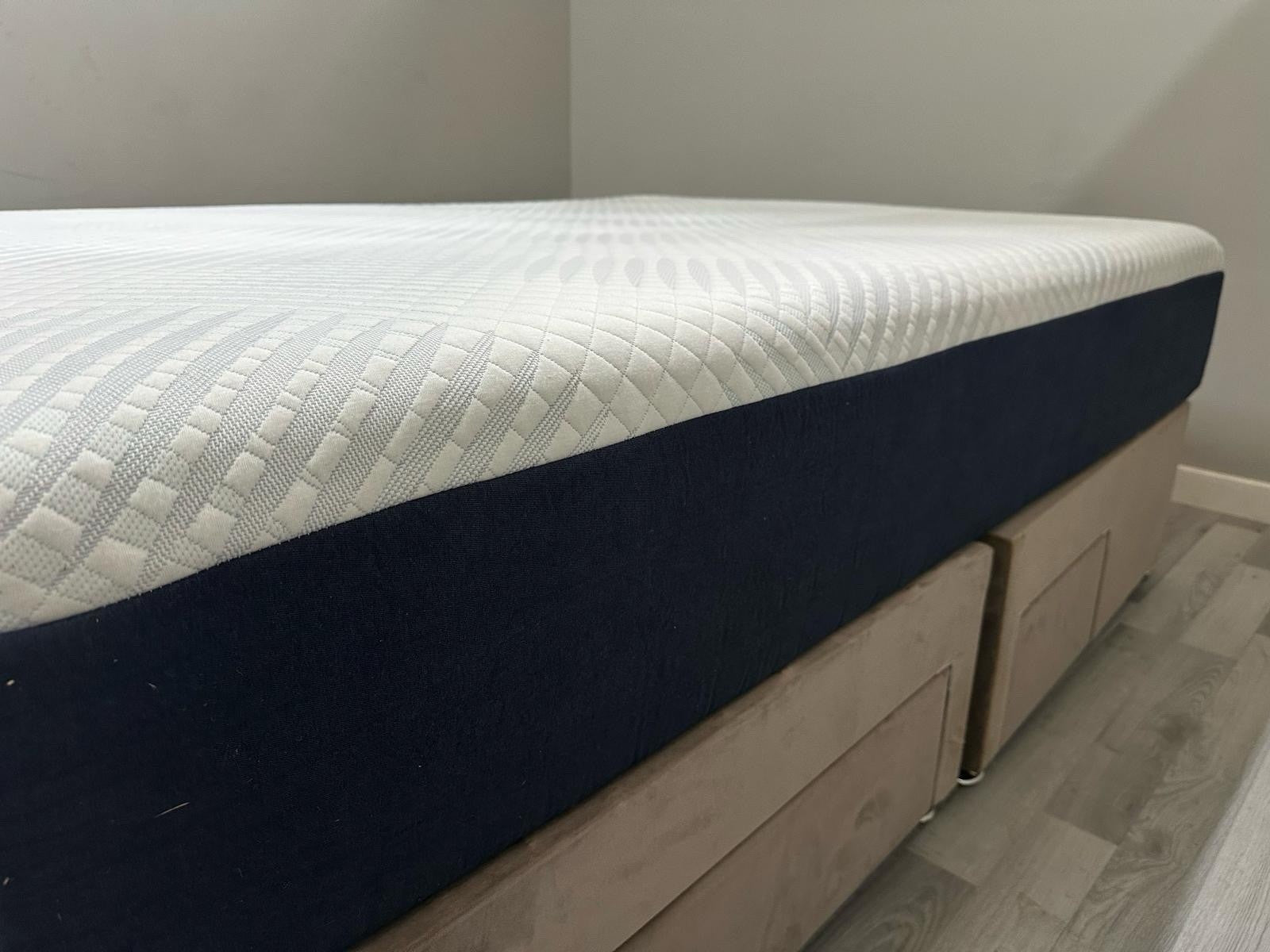 SleepSoul Premium Cool Gel 2000 Pocket Mattress 5FT Kingsize RRP £1064 - Home Furniture Interiors