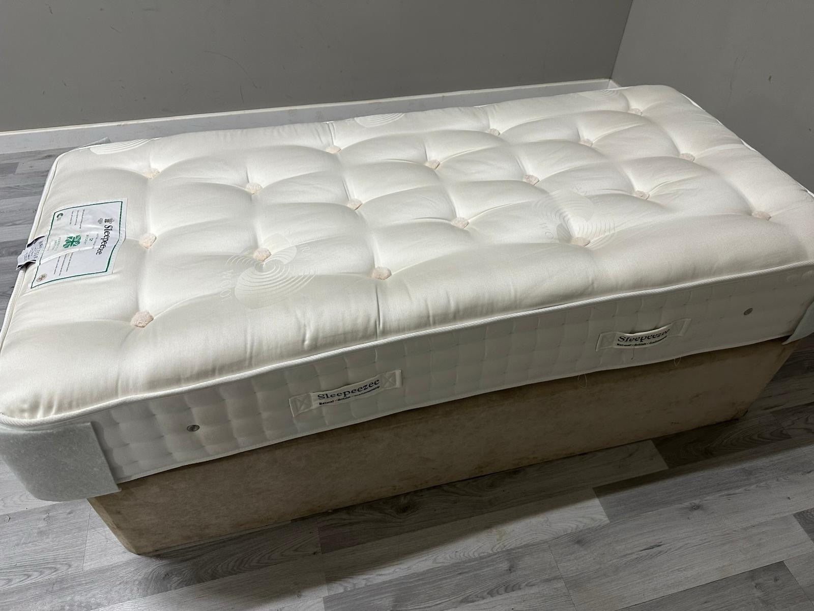Sleepeezee Perfectly British Regent 2600 Mattress 3FT Single RRP £989 B - Home Furniture Interiors