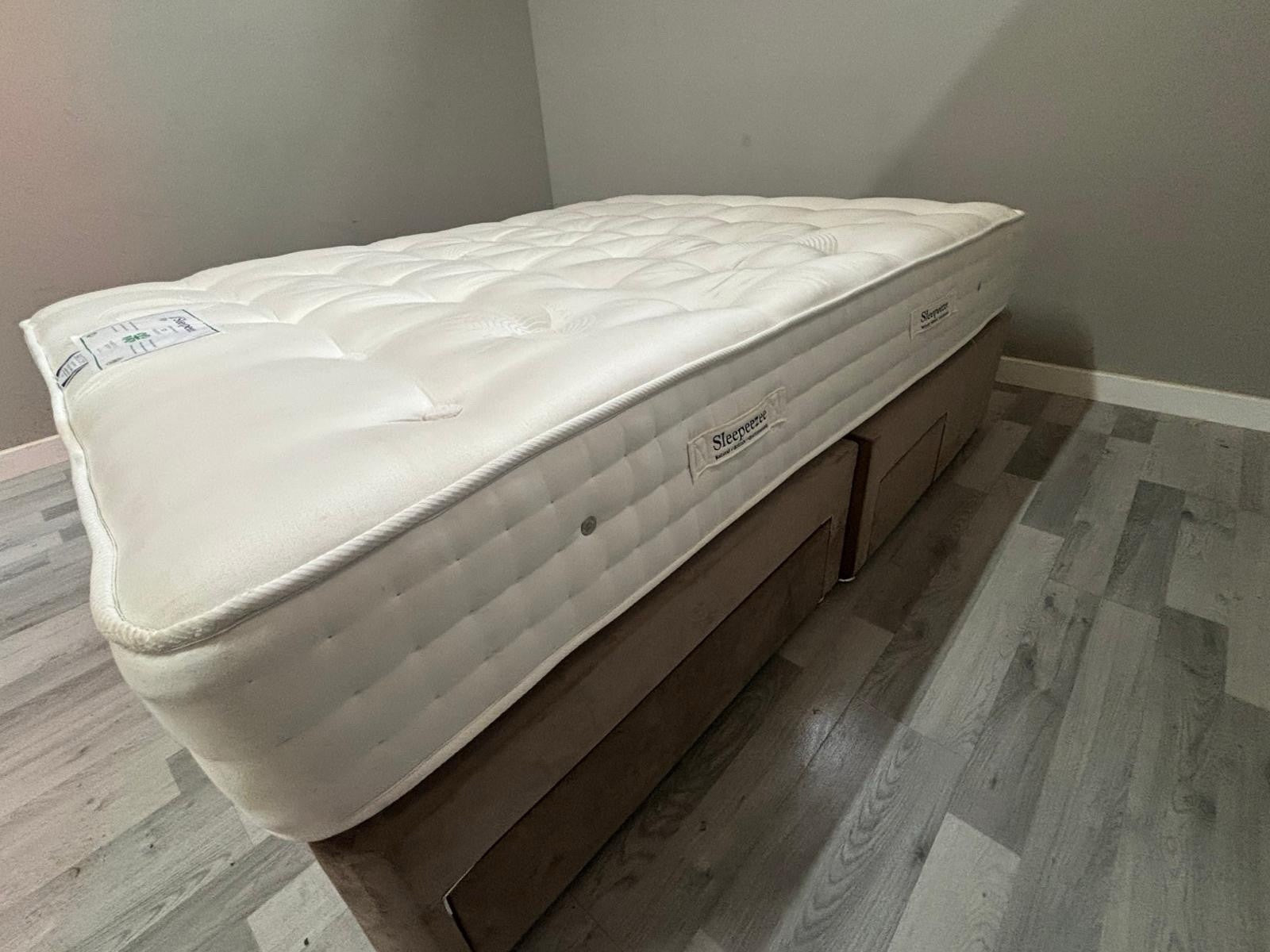 Sleepeezee 2600 Regent Mattress Perfectly British Kingsize 5FT  RRP £1149