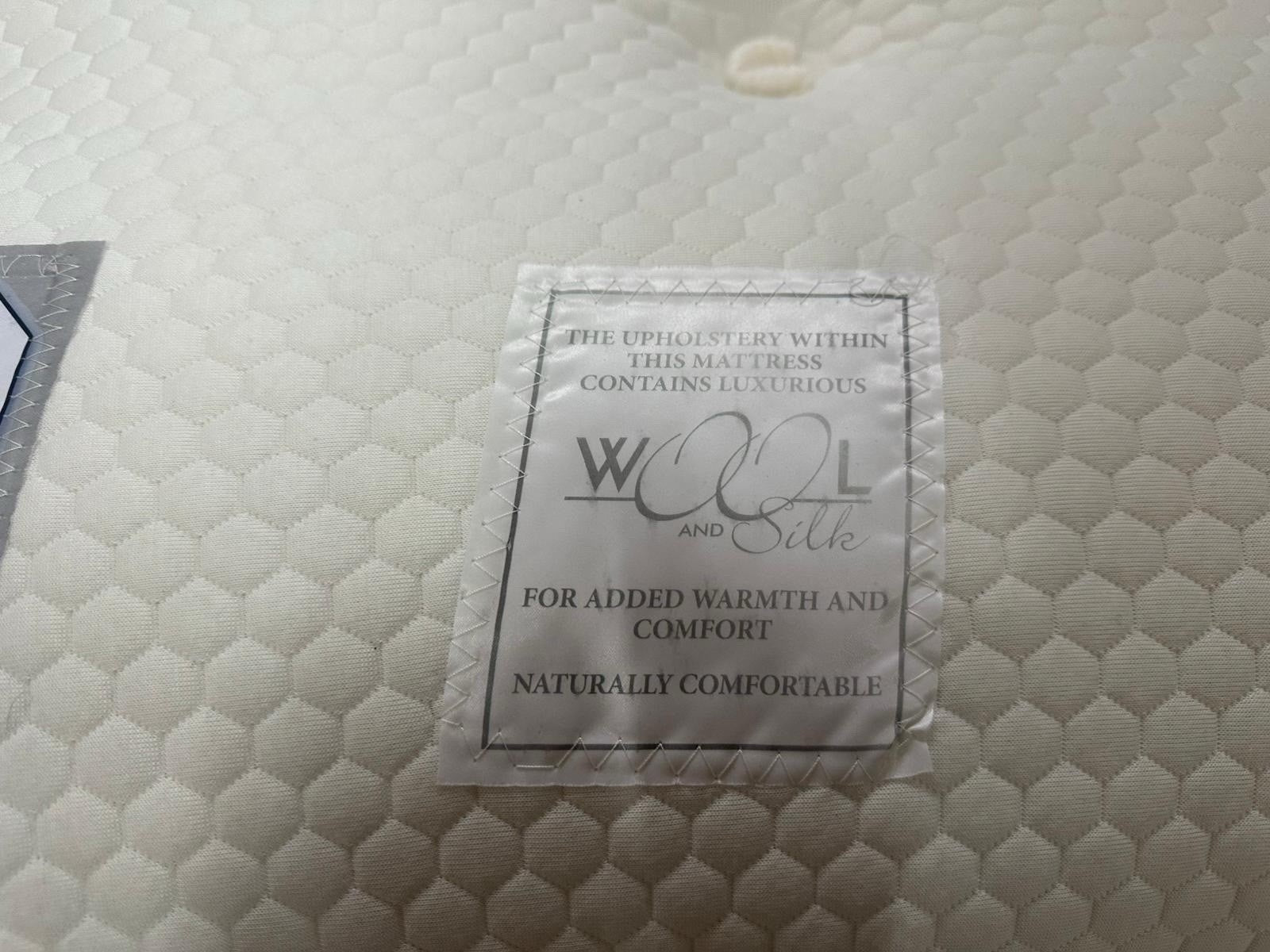 Sleepeezee Luxury 1400 Pocket 5ft Kingsize Mattress  - RRP £799 B