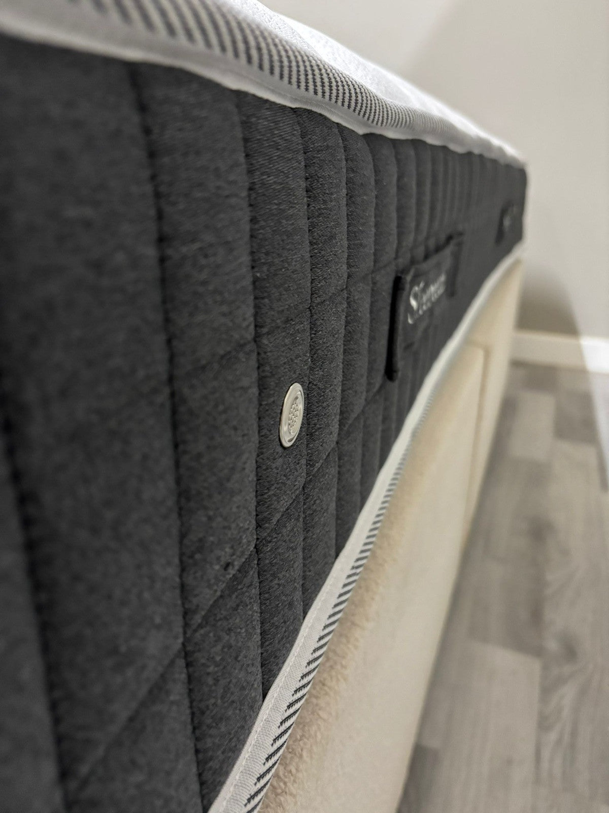 Sleepeezee SmartTemp Cool Mattress 5FT Kingsize - RRP £895 Best Price Online B - Home Furniture Interiors