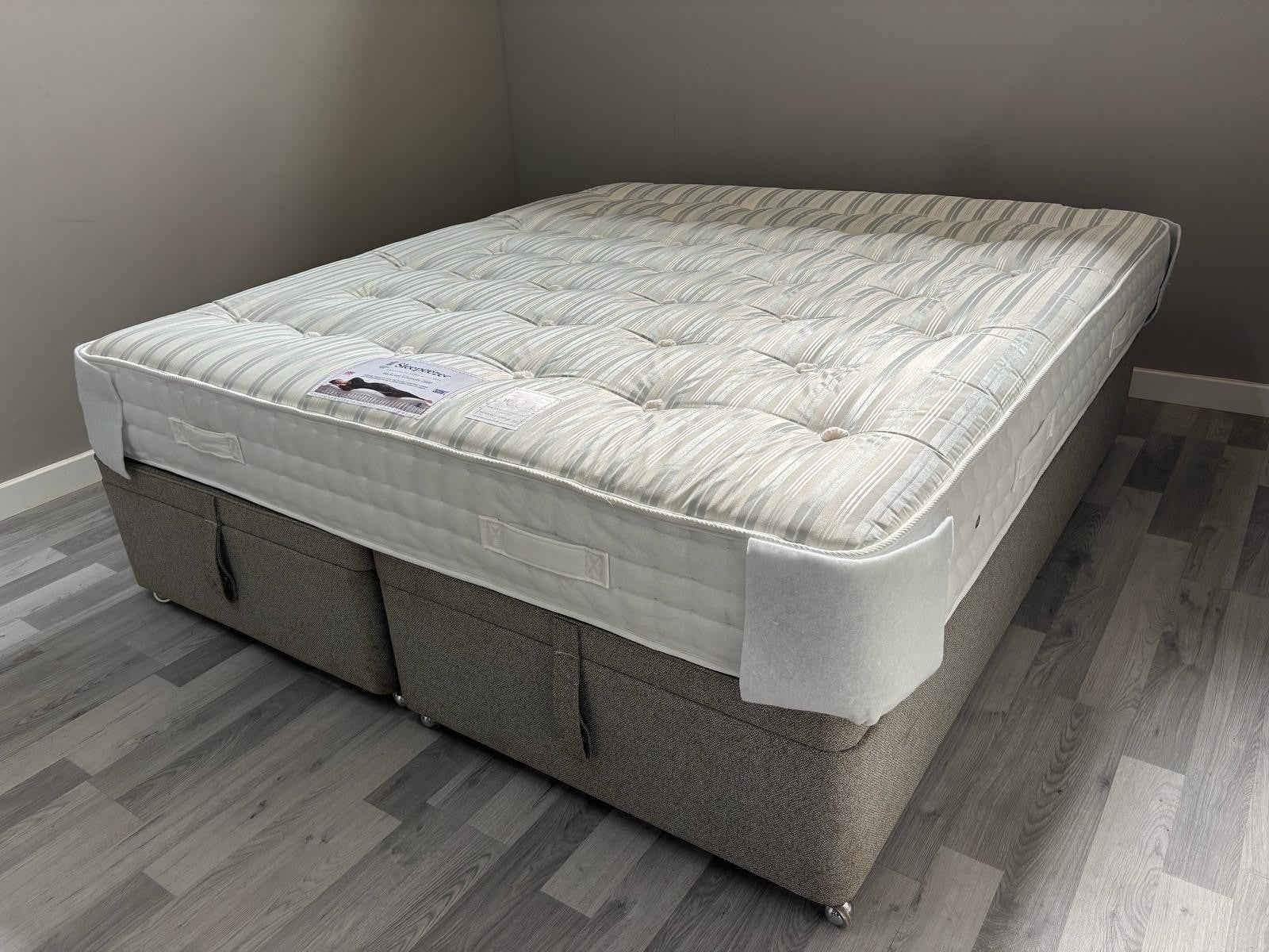 Sleepeezee Ultimate 2000 Backcare Mattress 6FT SuperKing - RRP £1399 - Home Furniture Interiors