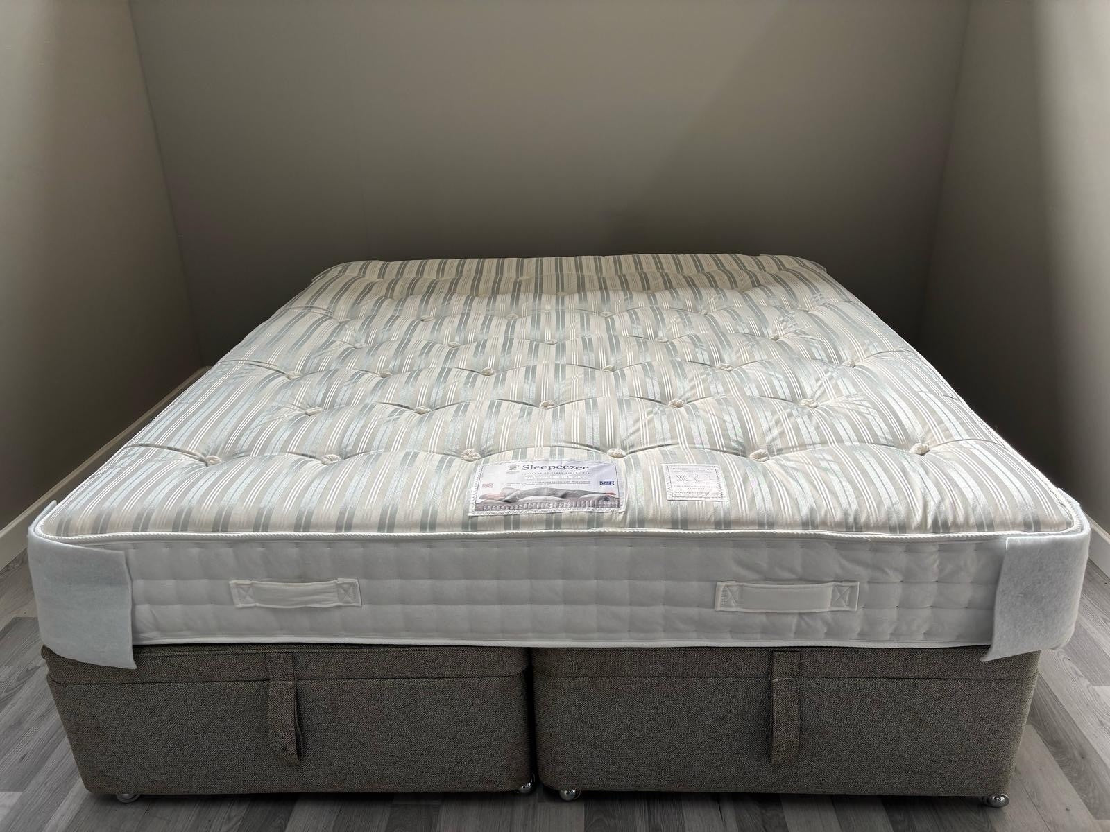 Sleepeezee Ultimate 2000 Backcare Mattress 6FT SuperKing - RRP £1399 - Home Furniture Interiors