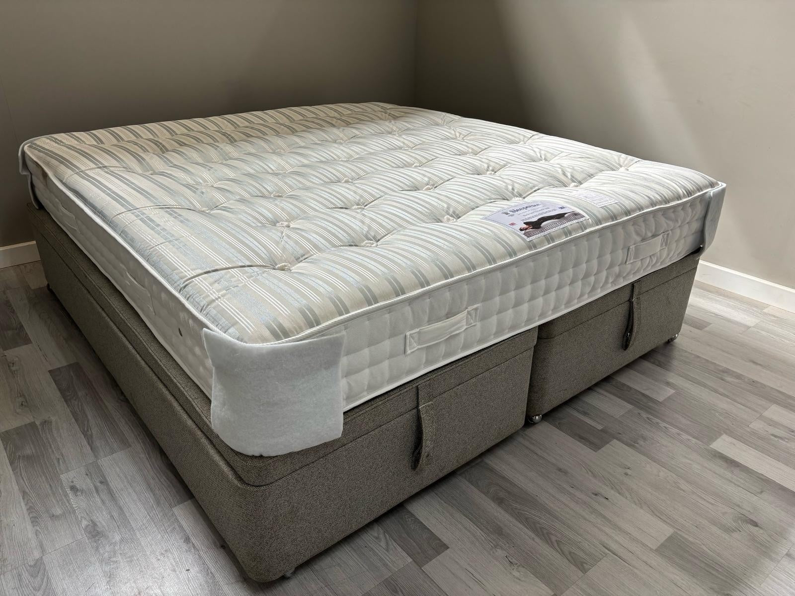 Sleepeezee Ultimate 2000 Backcare Mattress 6FT SuperKing - RRP £1399 - Home Furniture Interiors