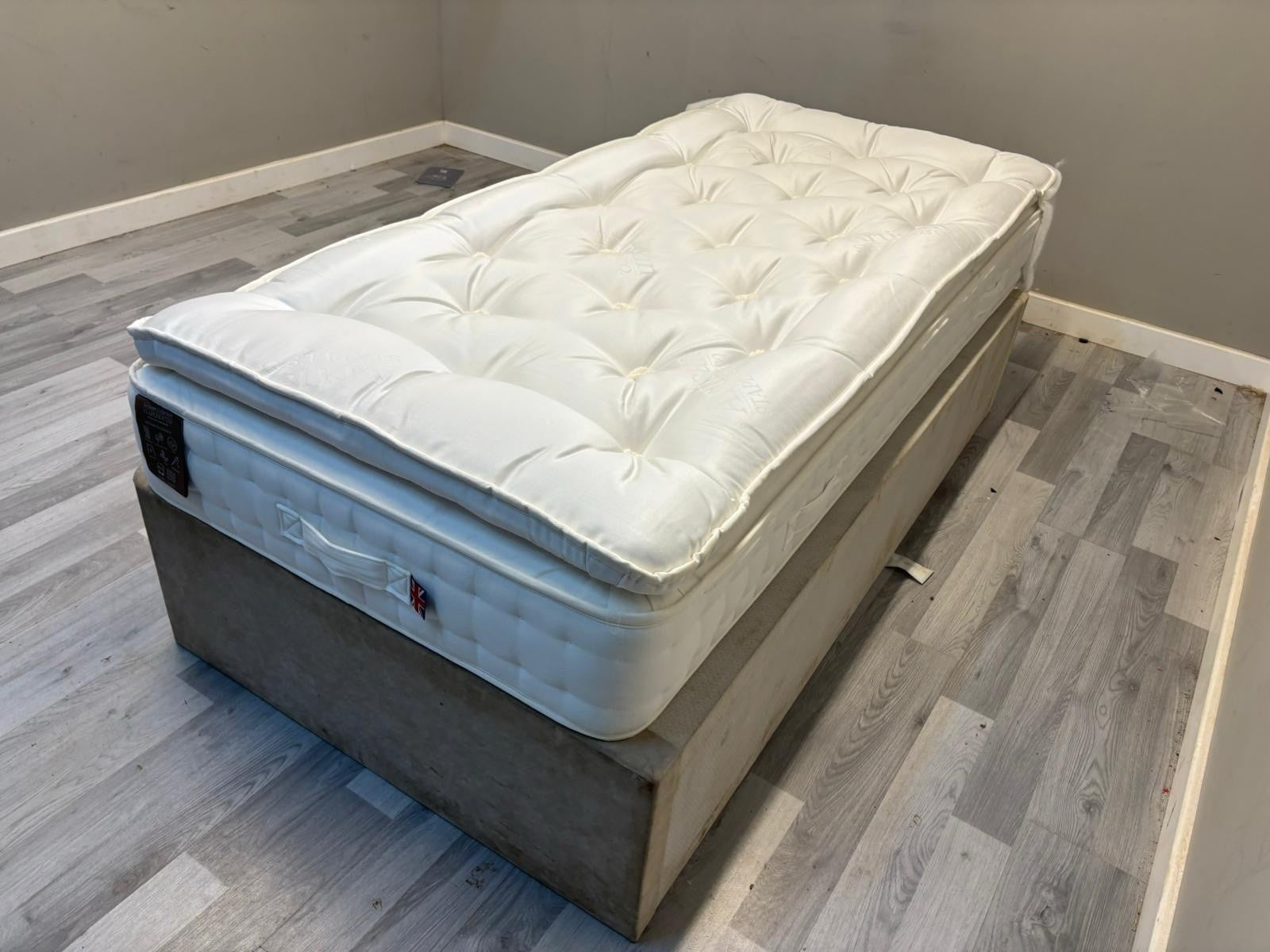 Staples  Co Artisan Opulence Mattress 3FT Extra Length Single- RRP £1399 Firm - Home Furniture Interiors