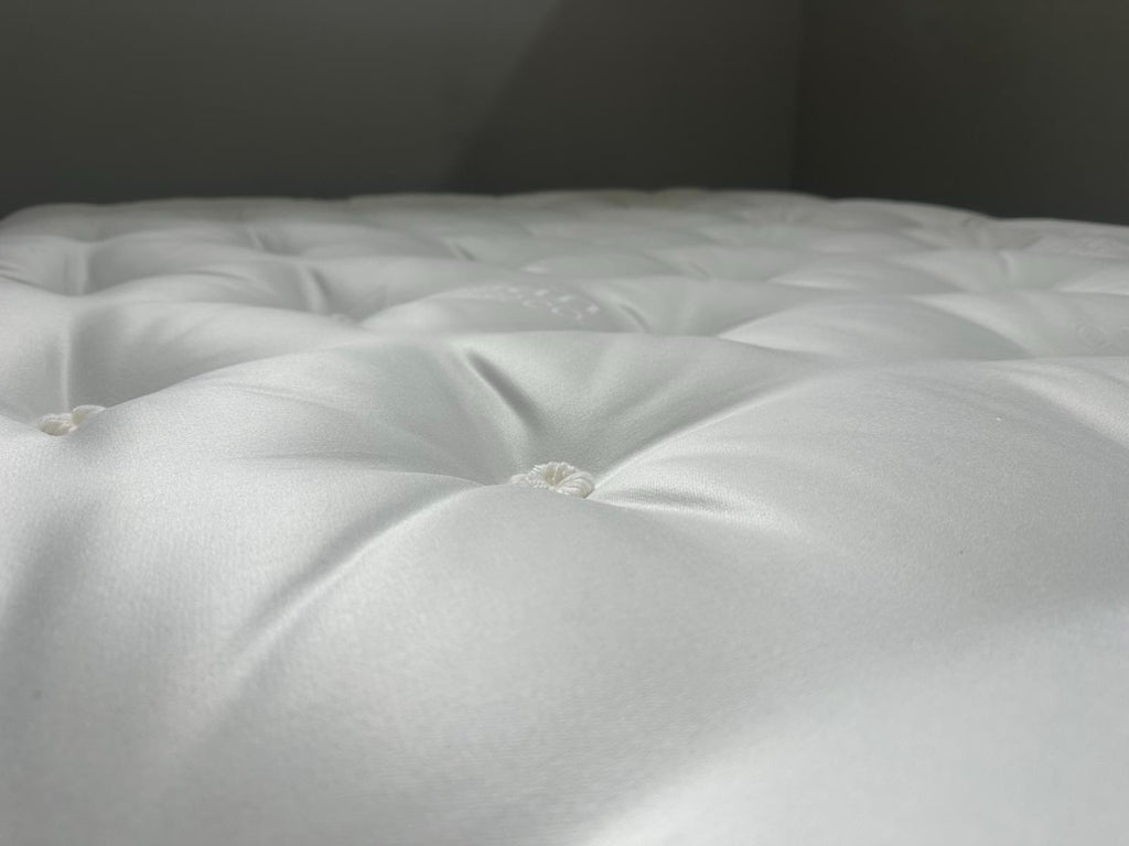 Staples and Co Artisan Splendour Mattress 5ft Kingsize Firm - RRP £1,399