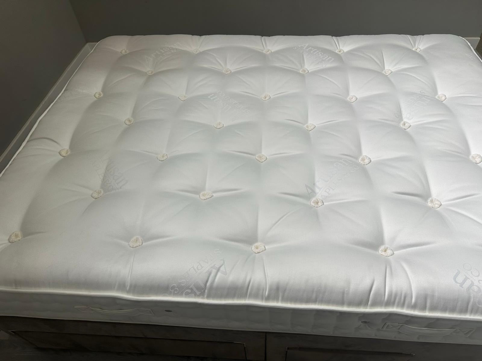 Staples and Co Artisan Splendour Mattress 5ft Kingsize Firm - RRP £1,399