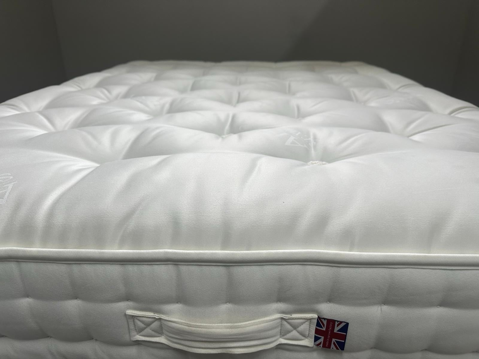 Staples and Co Artisan Splendour Mattress 5ft Kingsize Firm - RRP £1,399