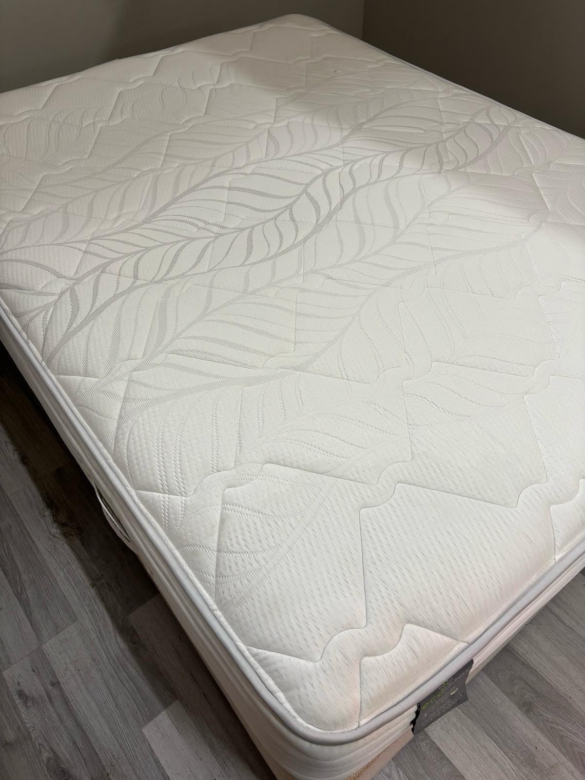 Staples and Co. Eco 2000 Restore Mattress, 5ft Kingsize - RRP £1,699 - Home Furniture Interiors
