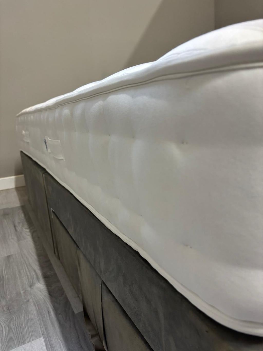 Staples and Co. Eco 2000 Restore Mattress, 5ft Kingsize - RRP £1,699 - Home Furniture Interiors