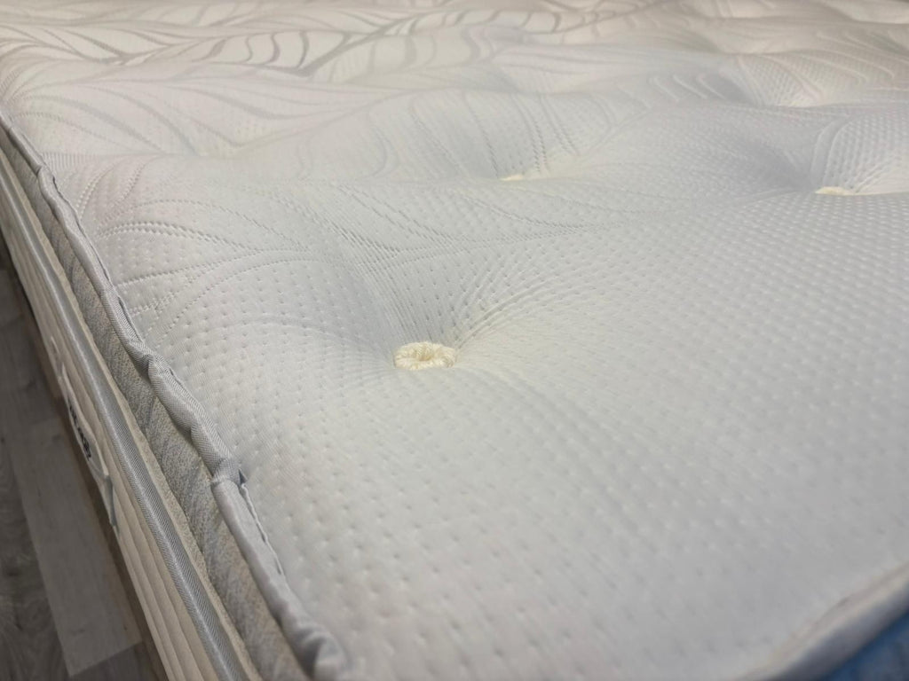Staples and Co Renew Eco Latex Pocket 2300 Mattress 5FT Kingsize RRP £1499 - Home Furniture Interiors