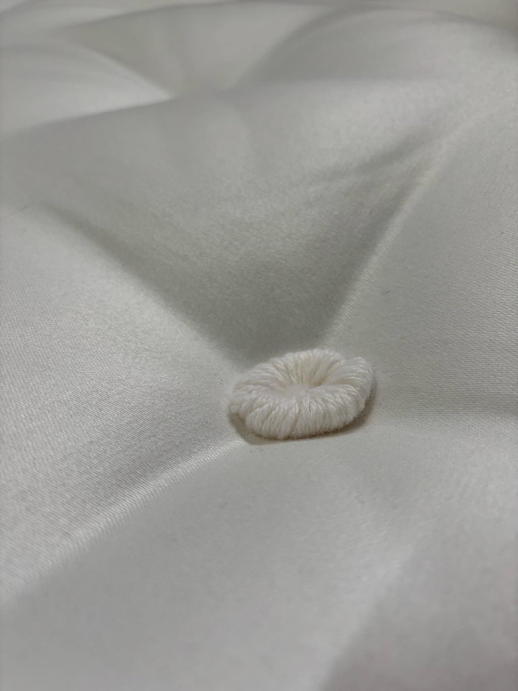 Staples and Co Artisan Utopia Firm Mattress 6ft Superking - RRP £2299 - Home Furniture Interiors