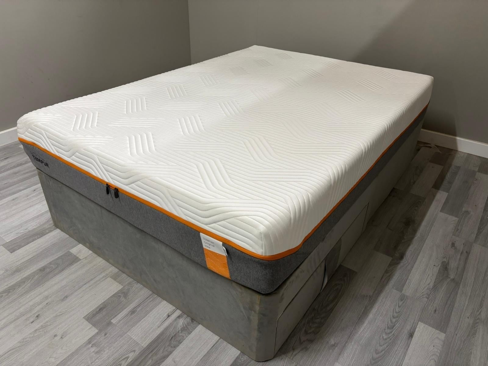 Tempur Original Elite 4FT 6 Double Mattress - RRP £2299