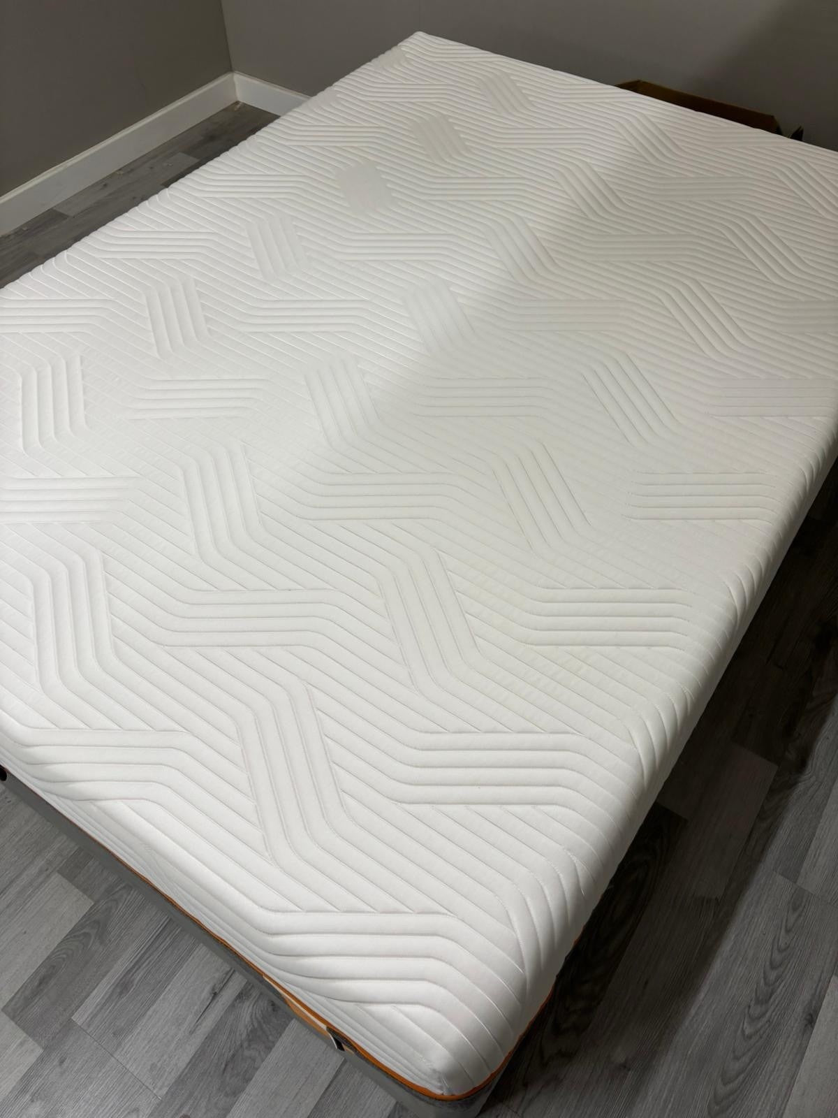 Tempur Original Elite 4FT 6 Double Mattress - RRP £2299