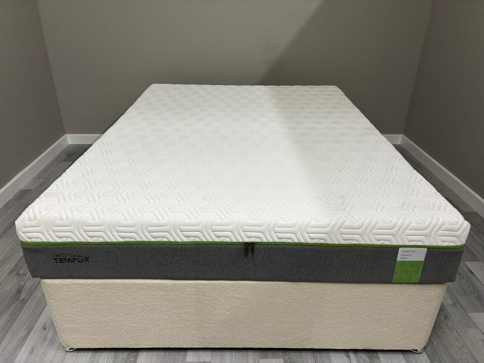 Tempur Hybrid Elite 5FT Kingsize Mattress - Best price online - RRP £2399 B - Home Furniture Interiors