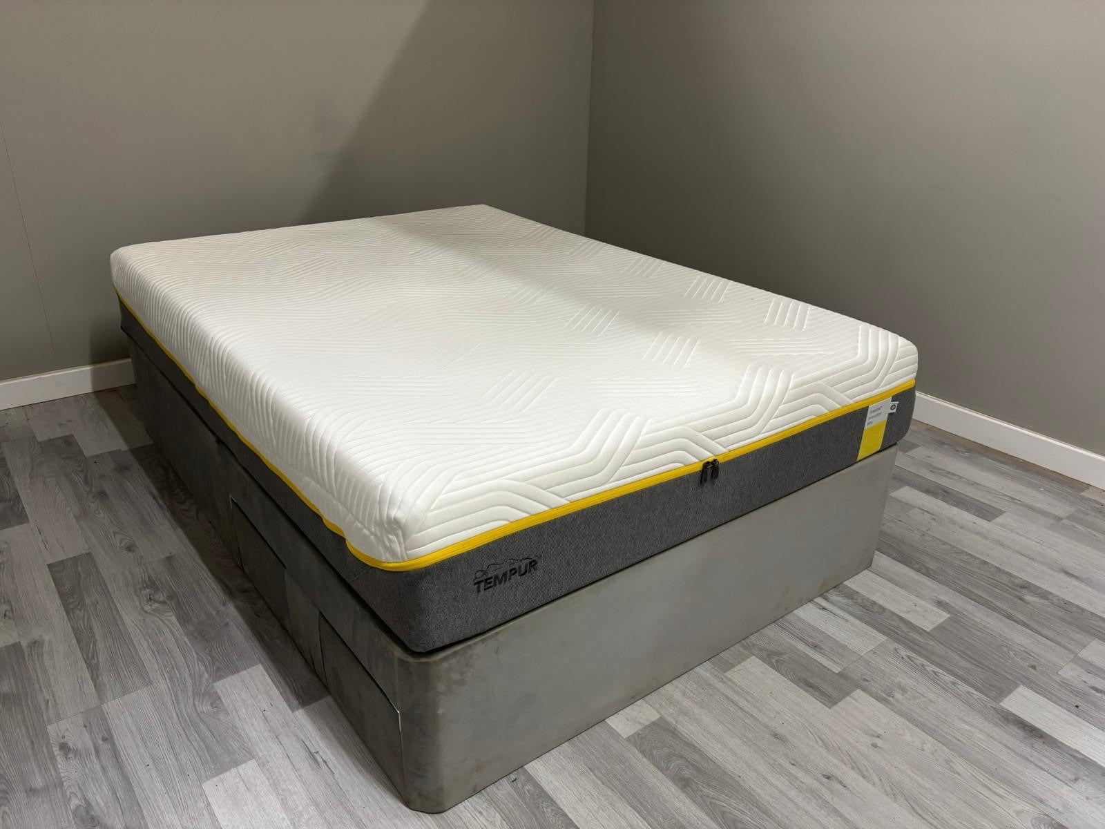 Tempur Sensation Elite 5FT King size Mattress - Best price online RRP £1799 B - Home Furniture Interiors