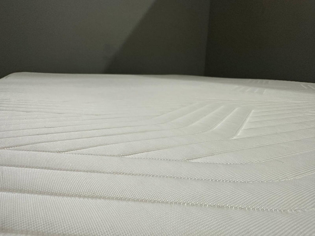 Tempur Firm Black 5FT Kingsize Mattress RRP £2195 Best Price Online - Home Furniture Interiors