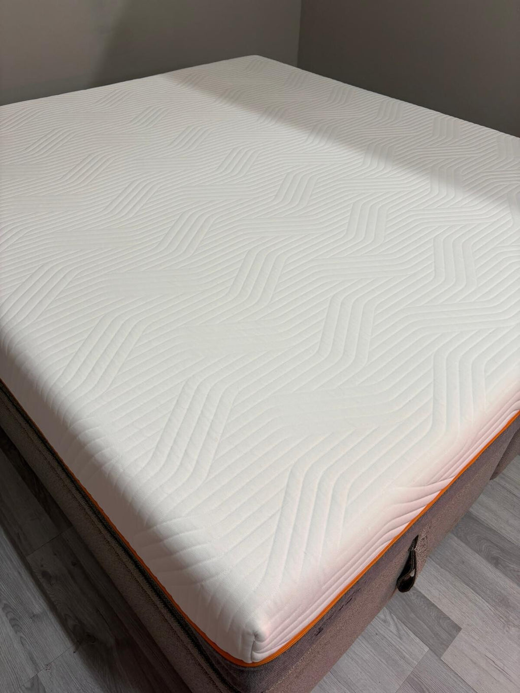 TEMPUR Original Elite 6FT Superking Mattress - RRP £2395 B - Home Furniture Interiors