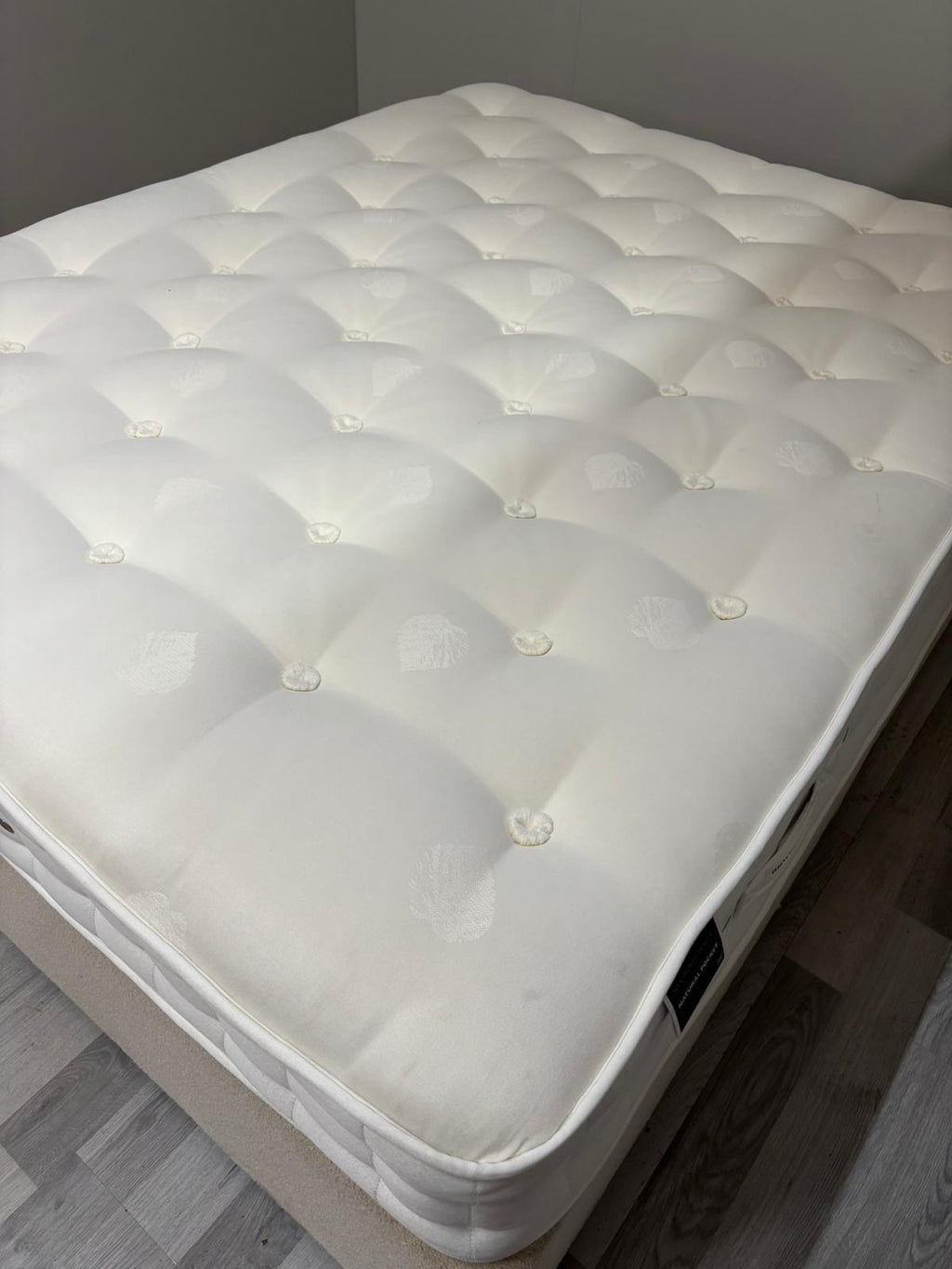 Wentworth Mercer Natural Pocket 1000 6FT Superking  Mattress - RRP £899 - Home Furniture Interiors